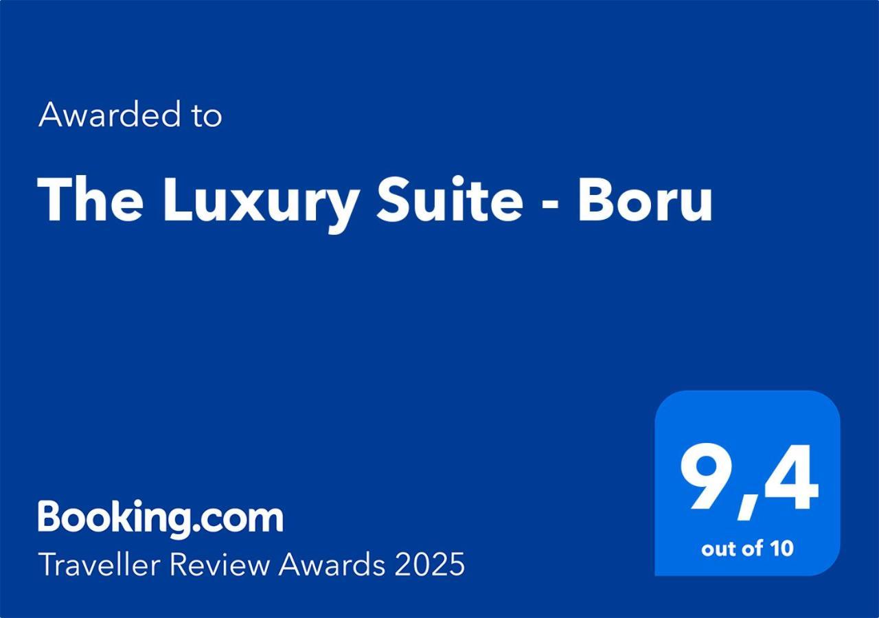 The Luxury Suite - Boru 班斯卡-比斯特里察 外观 照片